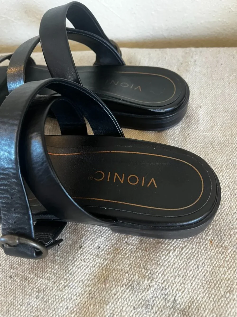 Vionic Black Leather Strappy Ankle Buckle Sandals